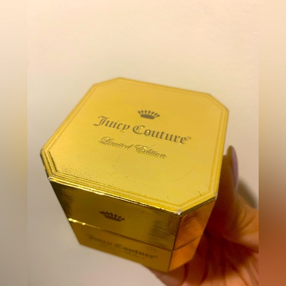 π§ Preloved Juicy Couture Gold Penguin Bracelet Charm Limited Edition π§ CUTE - Picture 7 of 7